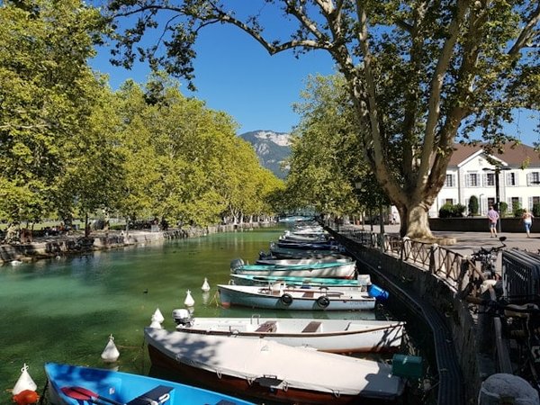Trouvez la meilleure agence immobilière à Annecy : Guide exclusif pour votre projet immobilier